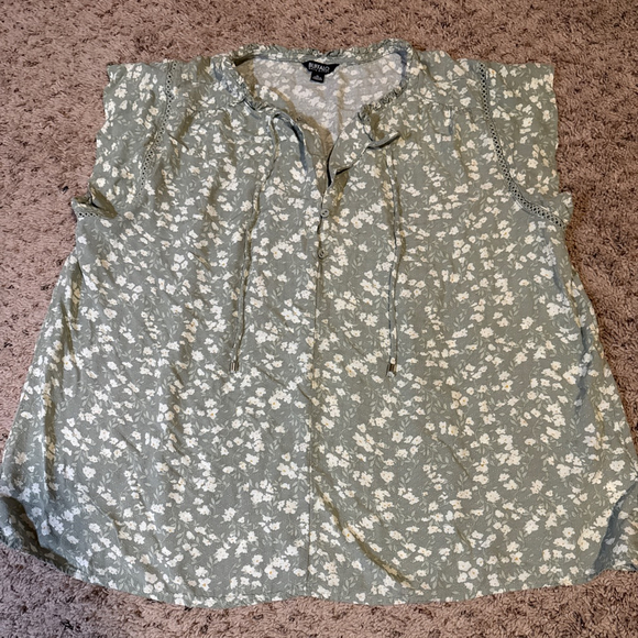 Buffalo David Bitton Tops - Women's Buffalo David Bitton Blouse XL Green Floral